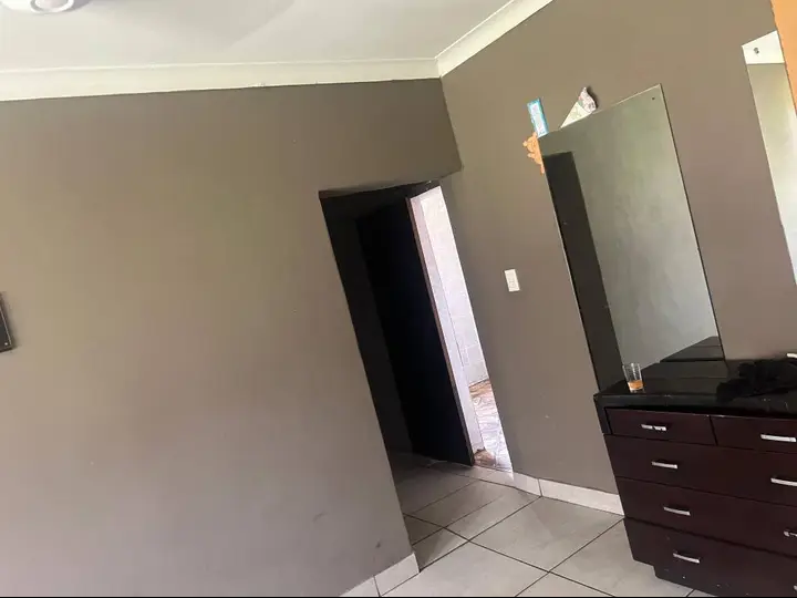 4 Bedroom Property for Sale in Roosheuwel North West